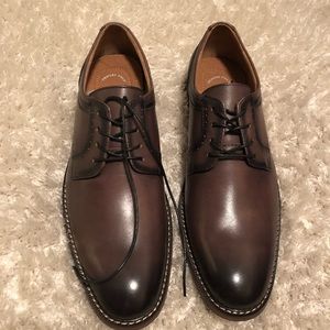 NWB Stacy Adams shoes.